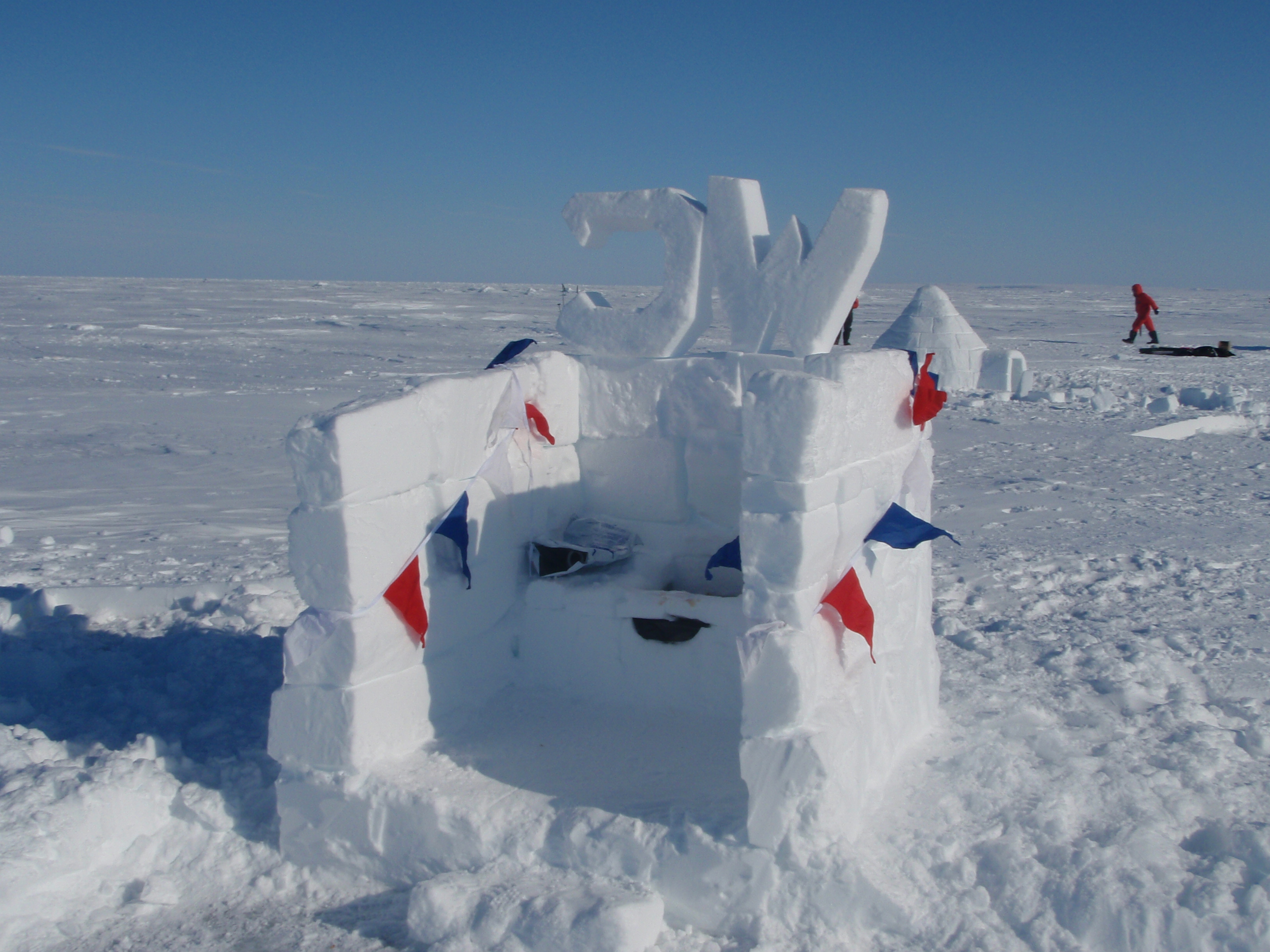 snow throne