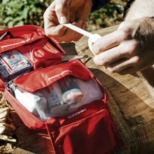 1035_explorer-first-aid-kit